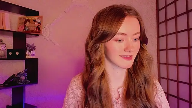 KateCuddle online show from 02.07.25