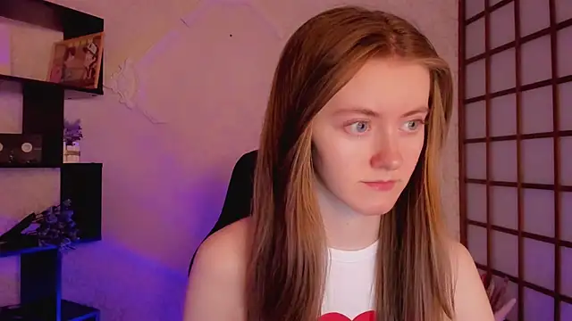 KateCuddle online show from 02.19.25