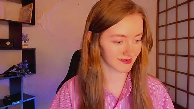 KateCuddle online show from 02.26.25