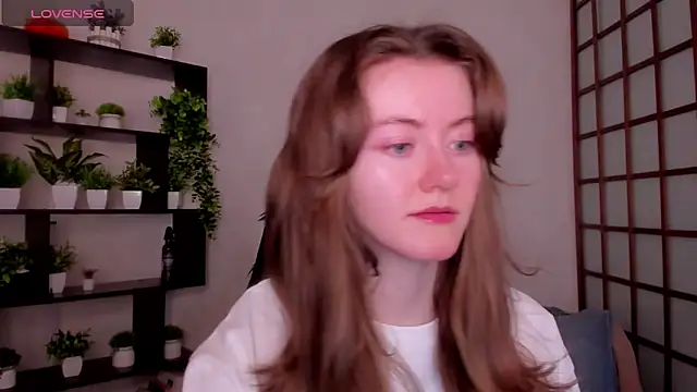 KateCuddle online show from 02.16.26