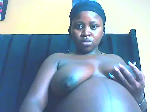 Snapshot of EboniesBelle chatting on 07.14.26 EboniesBelle online show from 07.14.26