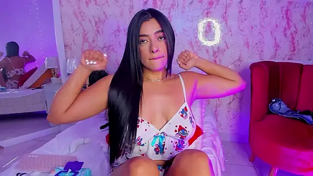 SophiieWilson  online show from 02.24.26