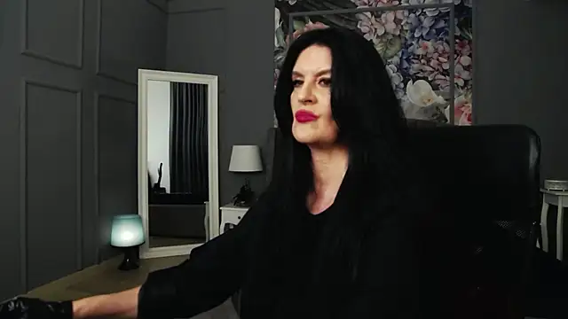 Snapshot of DomMelissaW chatting on 01.09.25 DomMelissaW online show from 01.09.25