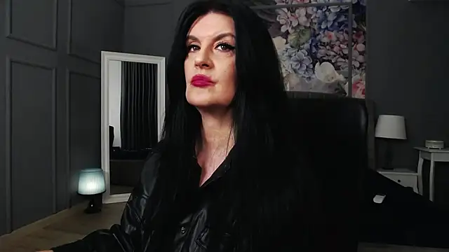 Snapshot of DomMelissaW chatting on 02.26.25 DomMelissaW online show from 02.26.25