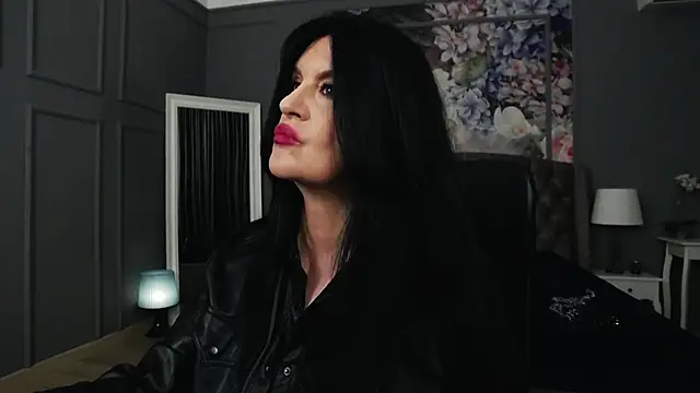 Snapshot of DomMelissaW chatting on 09.12.25 DomMelissaW online show from 09.12.25