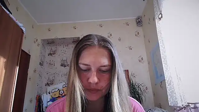 Snapshot of dream_alexa chatting on 06.21.26 dream alexa online show from 06.21.26