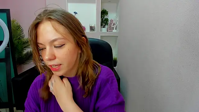 Snapshot of Persephoni chatting on 01.09.26 Persephoni online show from 01.09.26