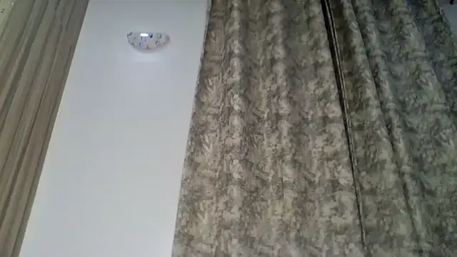 Snapshot of sweet_sassy_ chatting on 12.15.25 sweet sassy online show from 12.15.25