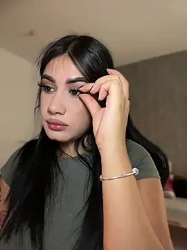 Snapshot of clarachanelricek chatting on 12.04.24 clarachanelricek online show from 12.04.24