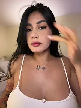 Snapshot of clarachanelricek chatting on 03.12.25 clarachanelricek online show from 03.12.25