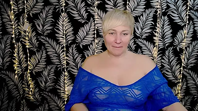 Olivia playful online show from 03.07.25