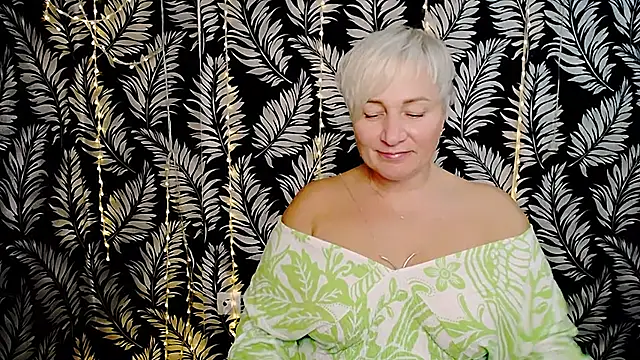 Olivia playful online show from 10.26.25