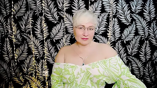 Olivia playful online show from 05.01.26