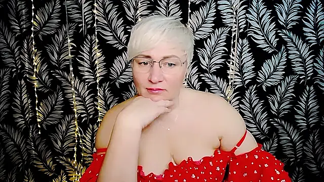 Snapshot of Olivia_playful chatting on 05.12.26 Olivia playful online show from 05.12.26