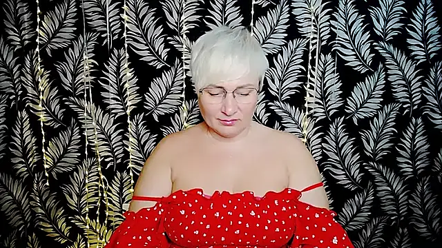 Snapshot of Olivia_playful chatting on 06.22.26 Olivia playful online show from 06.22.26