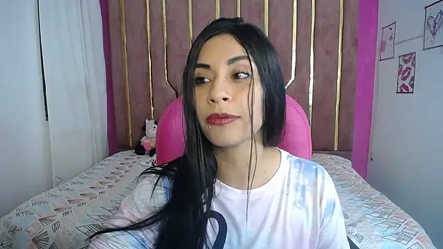 Snapshot of Chanel-24 chatting on 01.23.25 Chanel-24 online show from 01.23.25