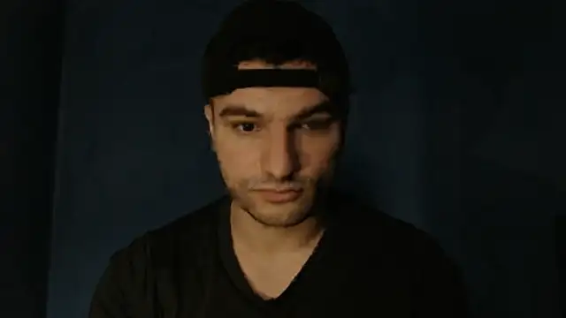 Snapshot of alex_blu chatting on 05.14.26 alex blu online show from 05.14.26