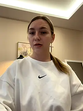 Snapshot of Janeee chatting on 12.02.24 Janeee online show from 12.02.24