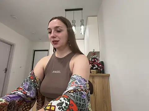 Snapshot of Janeee chatting on 12.18.25 Janeee online show from 12.18.25