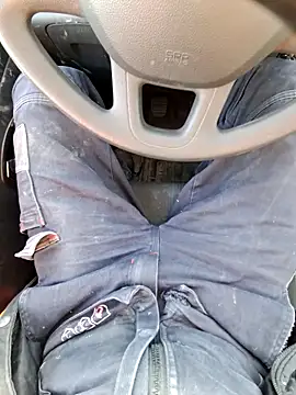 Snapshot of eddouxxx78 chatting on 12.16.25 eddouxxx78 online show from 12.16.25