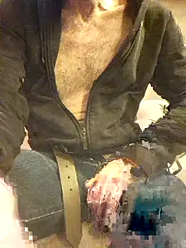 Snapshot of eddouxxx78 chatting on 02.27.26 eddouxxx78 online show from 02.27.26