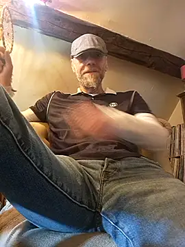 eddouxxx78 online show from 04.25.26