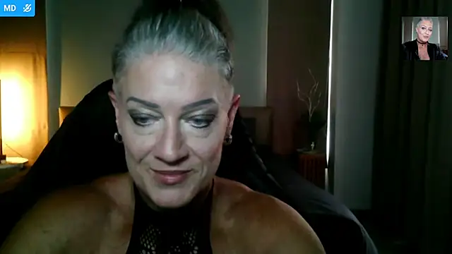 Snapshot of Devon2020 chatting on 03.07.26 Devon2020 online show from 03.07.26