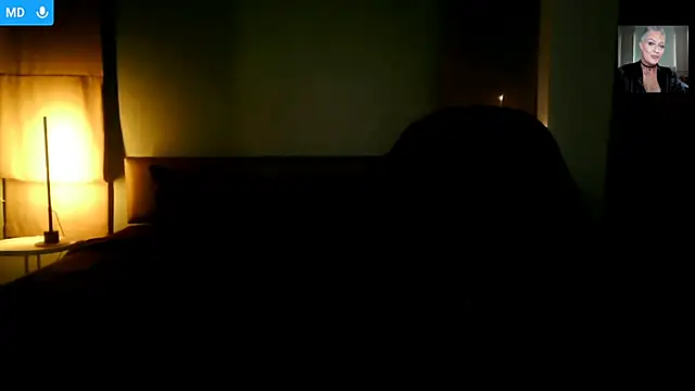 Snapshot of Devon2020 chatting on 03.19.26 Devon2020 online show from 03.19.26