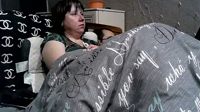 explored romantic online show from 03.22.25