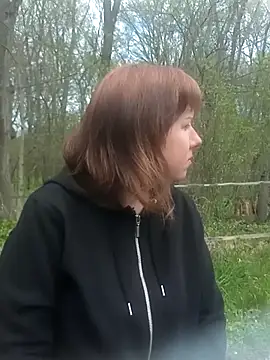 explored romantic online show from 04.22.26