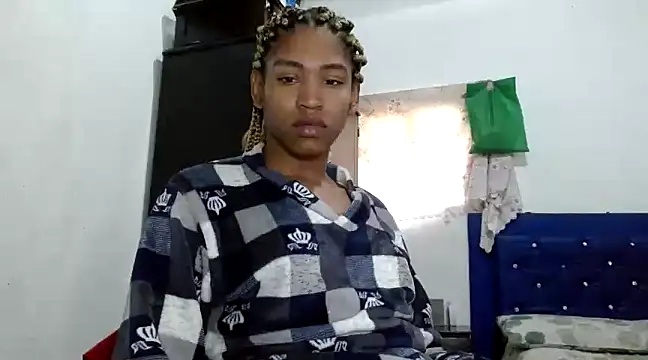 Snapshot of angelamarie1 chatting on 01.07.25 angelamarie1 online show from 01.07.25