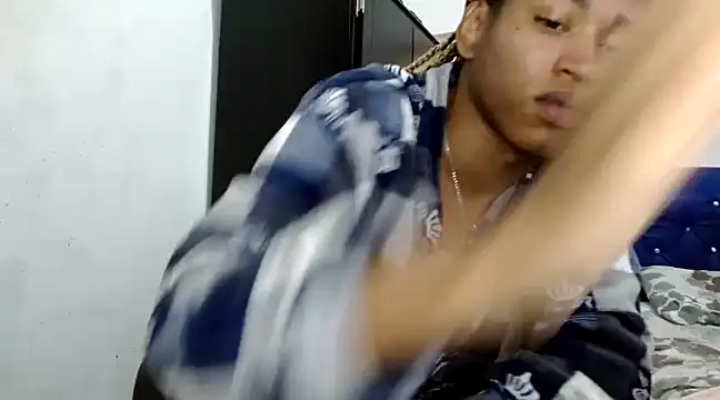 Snapshot of angelamarie1 chatting on 01.14.25 angelamarie1 online show from 01.14.25