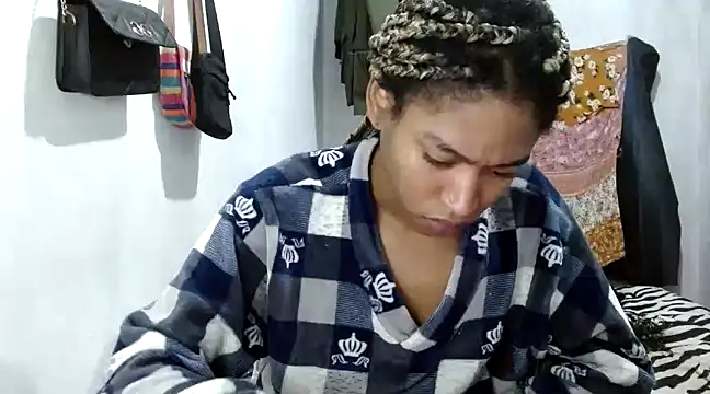 Snapshot of angelamarie1 chatting on 03.09.25 angelamarie1 online show from 03.09.25