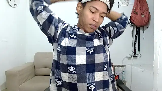 angelamarie1 online show from 11.17.25