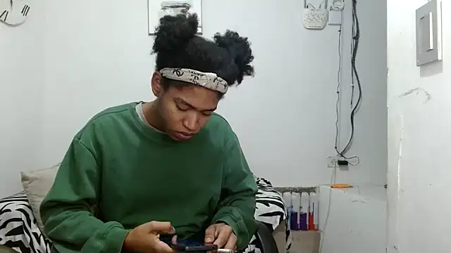 Snapshot of angelamarie1 chatting on 02.04.26 angelamarie1 online show from 02.04.26