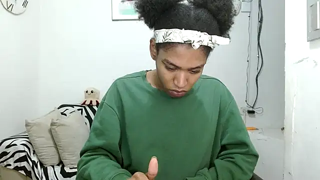 Snapshot of angelamarie1 chatting on 02.06.26 angelamarie1 online show from 02.06.26