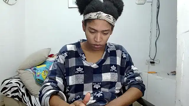 Snapshot of angelamarie1 chatting on 02.09.26 angelamarie1 online show from 02.09.26