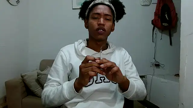 Snapshot of angelamarie1 chatting on 02.18.26 angelamarie1 online show from 02.18.26