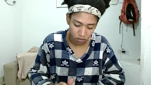 Snapshot of angelamarie1 chatting on 02.27.26 angelamarie1 online show from 02.27.26