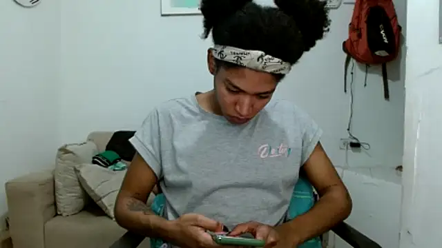 Snapshot of angelamarie1 chatting on 03.03.26 angelamarie1 online show from 03.03.26