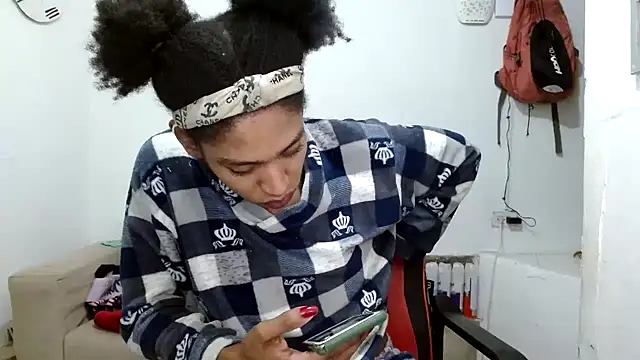 Snapshot of angelamarie1 chatting on 03.05.26 angelamarie1 online show from 03.05.26