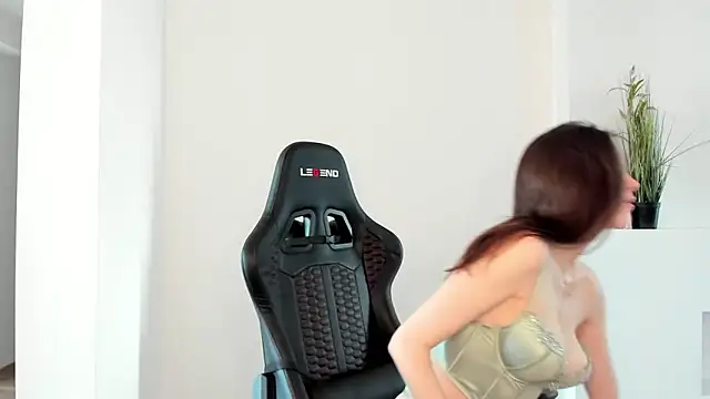 Snapshot of Sabrina_Mur chatting on 03.10.25 Sabrina Mur online show from 03.10.25