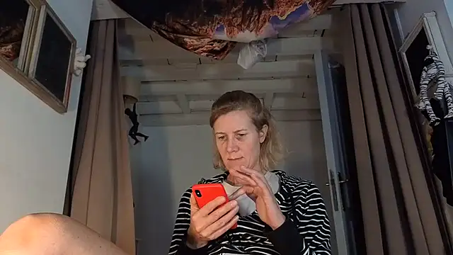 Lola Belgium online show from 06.30.26