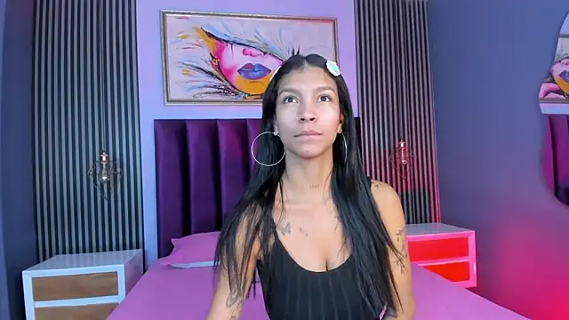 LauraAristizabal online show from 03.11.25