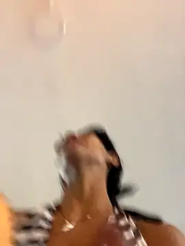 LauraAristizabal online show from 10.07.25