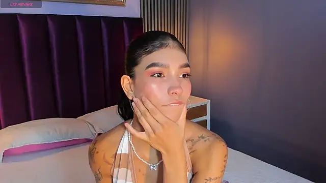 LauraAristizabal online show from 05.05.26