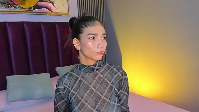 LauraAristizabal online show from 05.11.26
