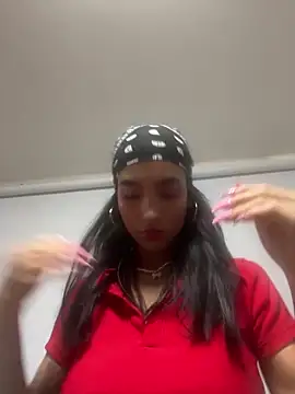 LauraAristizabal online show from 05.13.26