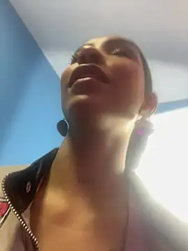LauraAristizabal online show from 07.26.26