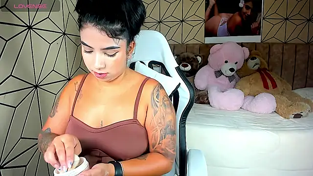 vane lopez  online show from 11.05.25